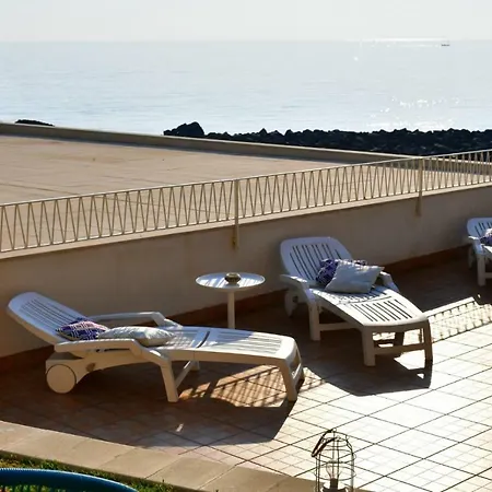 Casa Sara أتشيريالي