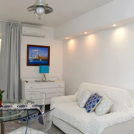 Semesterbostad Casa Sara Acireale